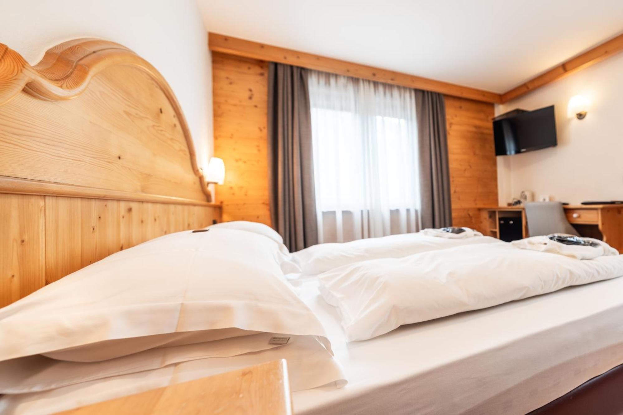 Hotel St. Michael Livigno Exterior foto