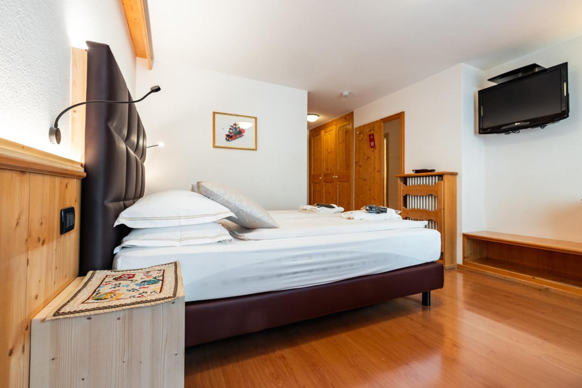 Hotel St. Michael Livigno Exterior foto